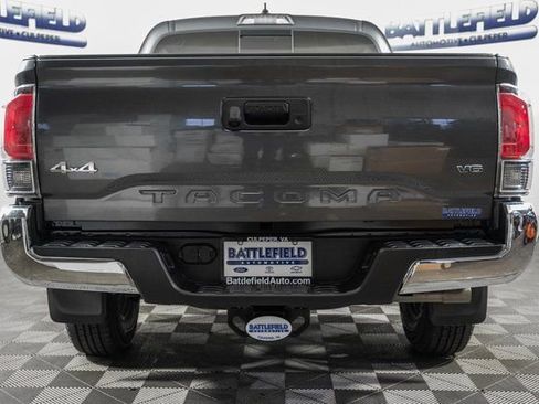 Used 2022 Toyota Tacoma SR5 image 5