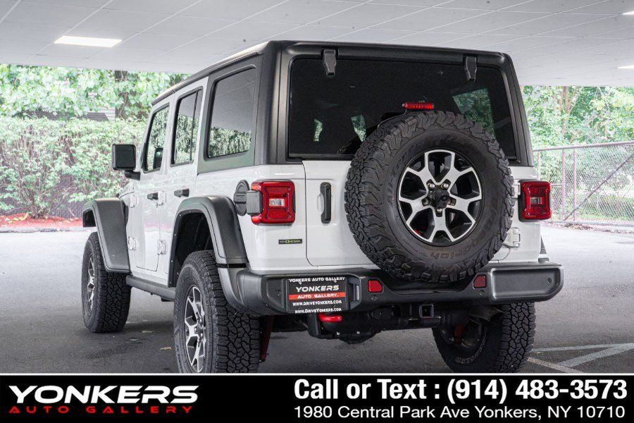 Used 2023 Jeep Wrangler Unlimited Rubicon w/ LED Lighting Group AWD/4WD image 18