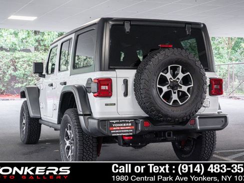 Used 2023 Jeep Wrangler Unlimited Rubicon w/ LED Lighting Group AWD/4WD image 18