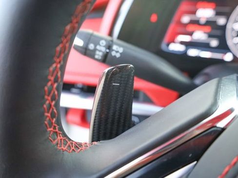 Used 2025 Chevrolet Corvette Z06 image 18