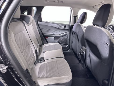 Used 2022 Ford Escape SE w/ SE Sport Appearance Package image 64