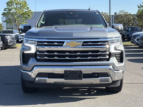 Used 2023 Chevrolet Silverado 1500 LTZ w/ LTZ Convenience Package II AWD/4WD image 8