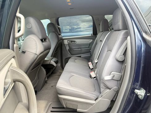 Used 2015 Chevrolet Traverse LS FWD image 25