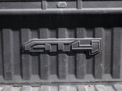 Used 2020 GMC Sierra 1500 AT4 w/ AT4 Premium Package image 9