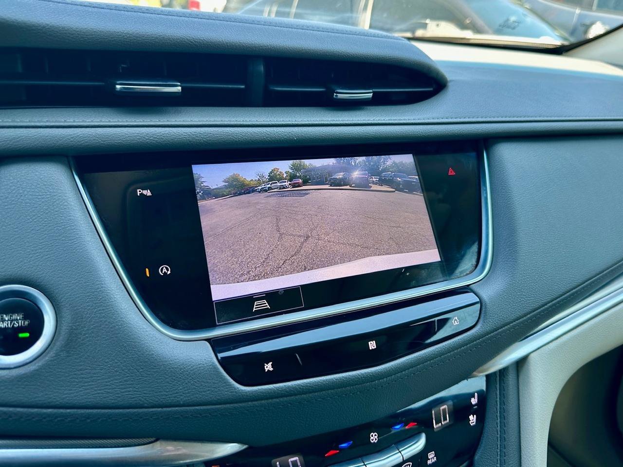 Used 2021 Cadillac XT5 Premium Luxury FWD image 33