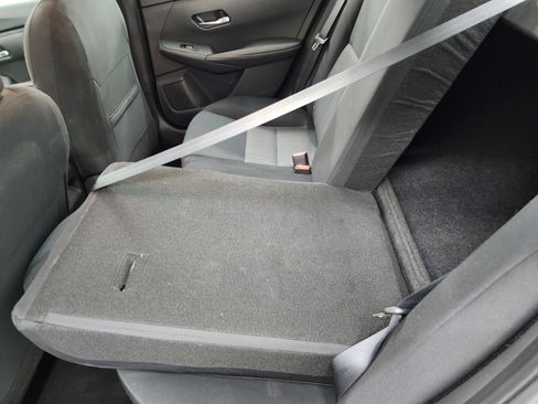 Used 2023 Nissan Sentra SV image 33