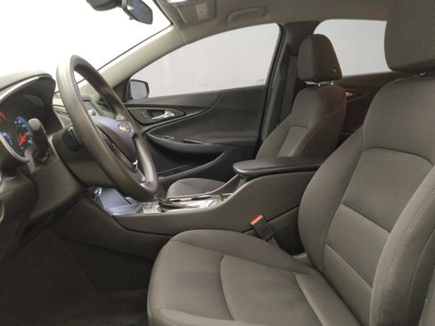 Used 2018 Chevrolet Malibu LS image 17