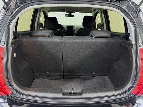 Used 2020 Chevrolet Spark LS FWD image 22
