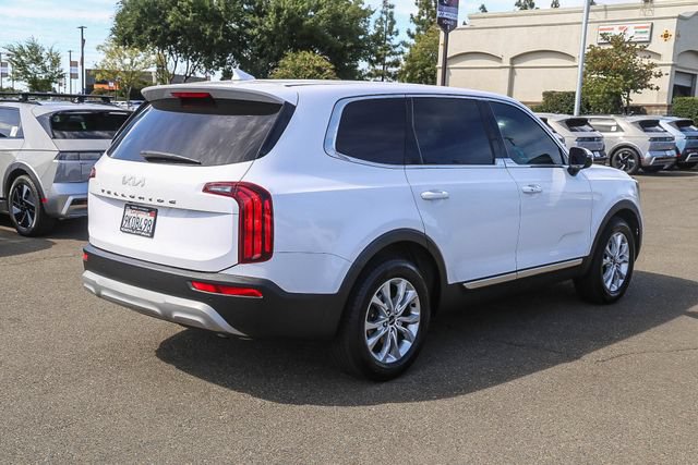 Used 2022 Kia Telluride LX FWD image 5