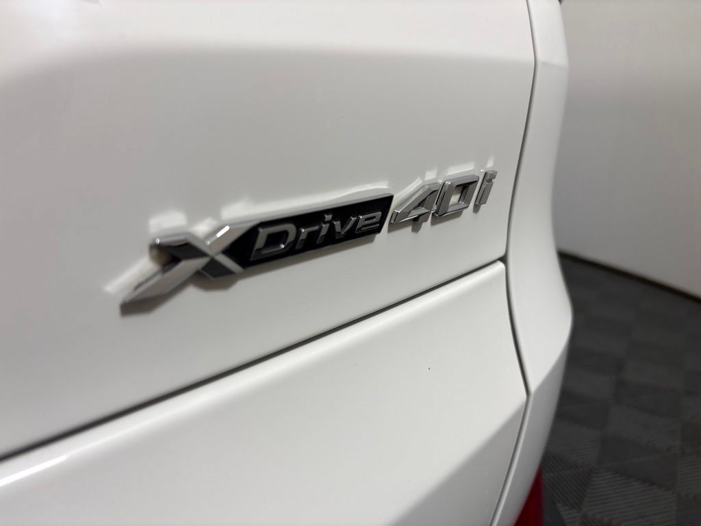 Certified 2023 BMW X5 xDrive40i w/ Premium Package AWD/4WD image 11