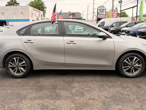 Used 2023 Kia Forte LXS FWD image 11
