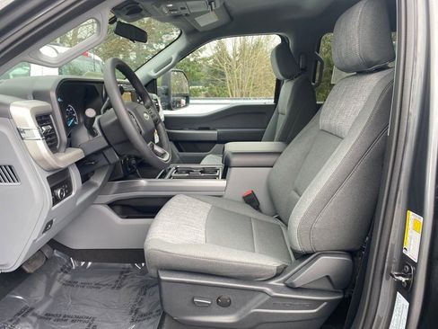 New 2026 Ford F250 XLT w/ Tremor Off-Road Package image 15