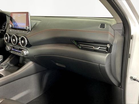 Certified 2023 Nissan Sentra SR w/ SR Premium Package image 27