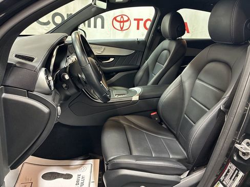 Used 2023 Mercedes-Benz GLC 300 4MATIC Coupe image 24