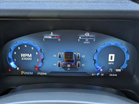 New 2025 Ford Bronco Badlands image 11