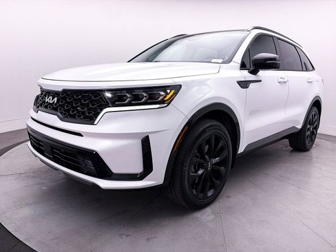 Used 2022 Kia Sorento SX image 13