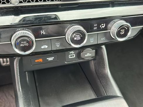 Used 2023 Honda Civic Sport image 16
