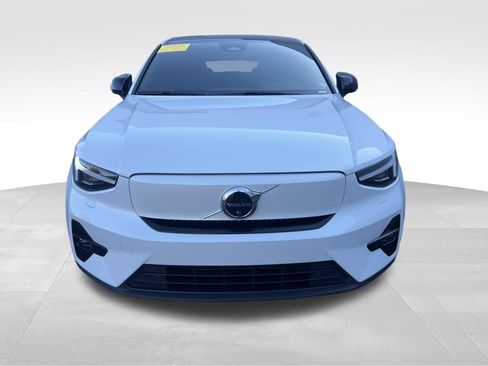 Used 2023 Volvo C40 P8 Recharge Ultimate AWD/4WD image 2