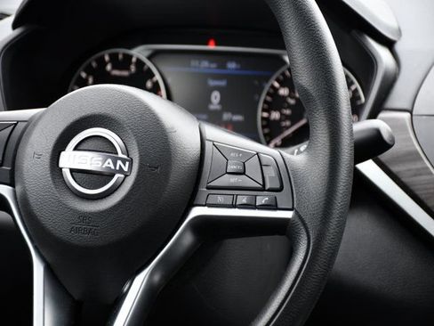 Used 2024 Nissan Altima 2.5 SV FWD image 22