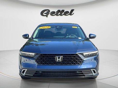 Used 2024 Honda Accord Touring image 2