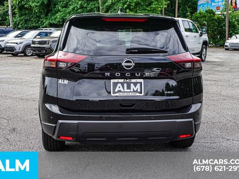 Used 2024 Nissan Rogue S AWD/4WD image 10