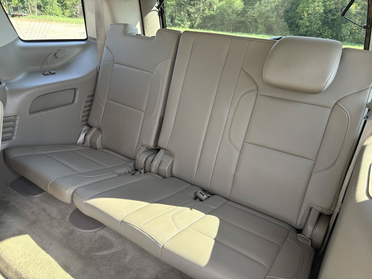 Used 2015 GMC Yukon SLT w/ Open Road Package AWD/4WD image 41