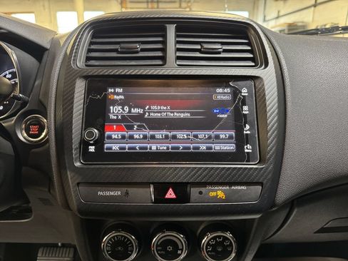Used 2019 Mitsubishi Outlander Sport SE FWD image 17