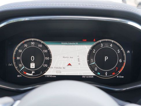 Used 2026 Jaguar F-PACE R-Dynamic S AWD/4WD image 18