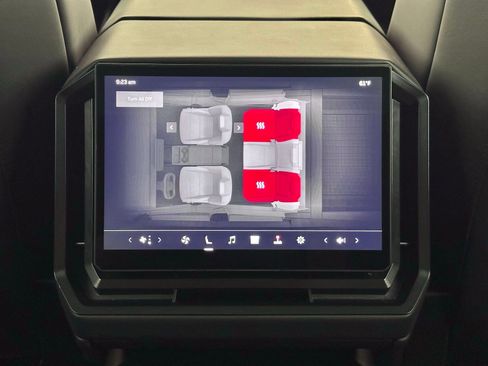 Used 2025 Tesla Cybertruck AWD Crew Cab image 40