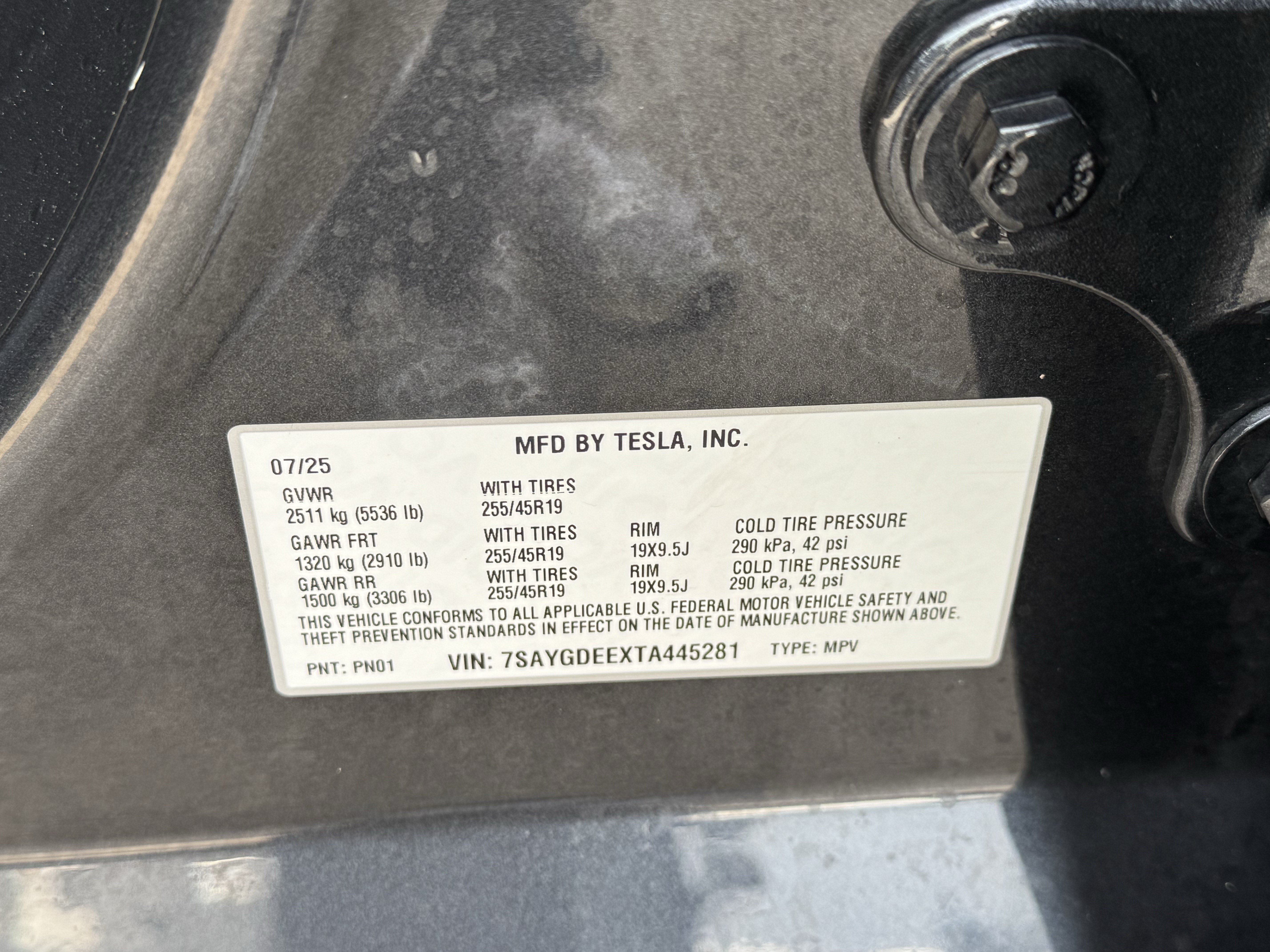 Used 2026 Tesla Model Y Long Range AWD/4WD image 25