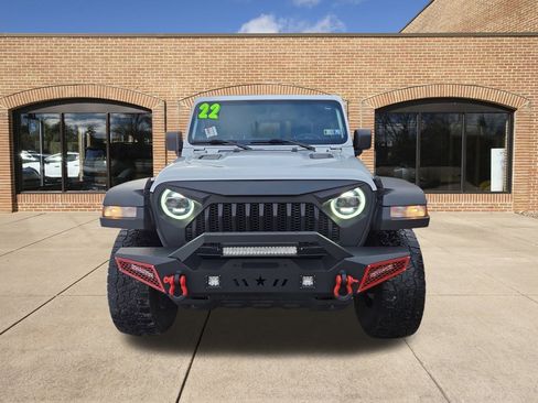 Used 2022 Jeep Gladiator Rubicon w/ Cold Weather Group image 9