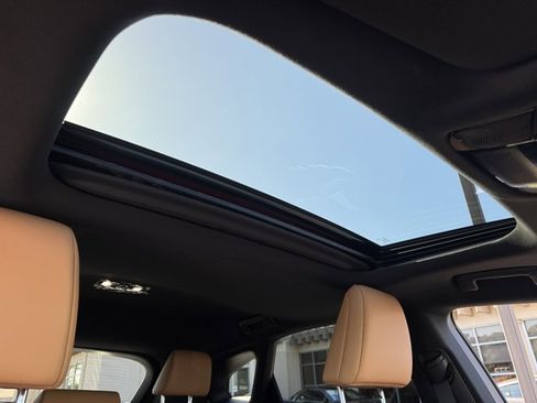 Used 2025 Lexus RX 350 FWD w/ Technology Package image 7