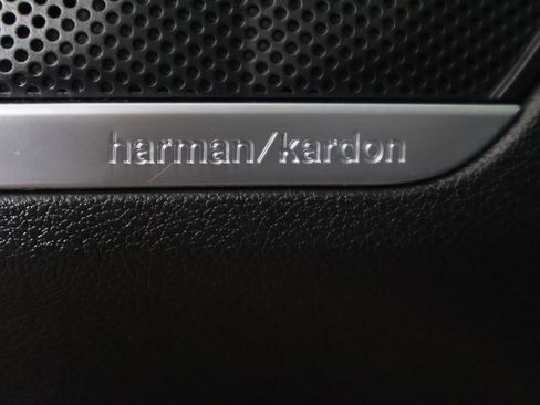 Used 2023 Hyundai Santa Fe SEL w/ Premium Package image 46