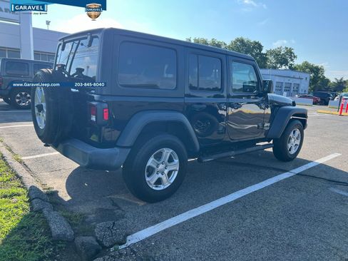 Used 2019 Jeep Wrangler Unlimited Sport S AWD/4WD image 3