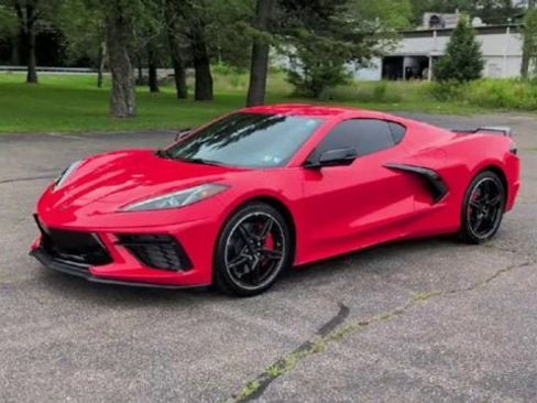 Used 2021 Chevrolet Corvette Stingray Coupe w/ Z51 Performance Package RWD image 4