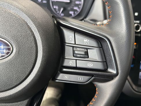 Certified 2025 Subaru Crosstrek 2.5i Limited w/ Crosstrek Mirror Package image 28