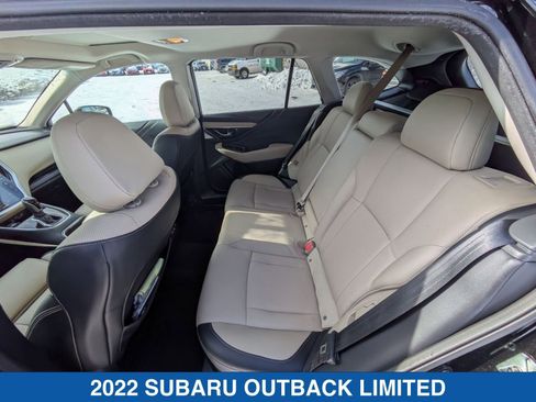 Used 2022 Subaru Outback Limited image 31
