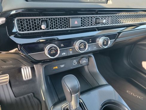Certified 2023 Honda Civic Sport image 27