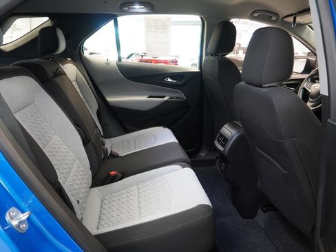 Used 2024 Chevrolet Equinox LS FWD image 30