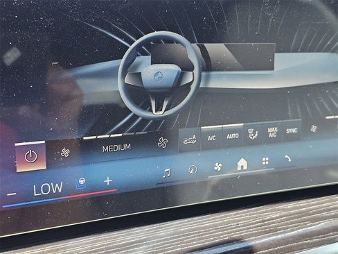 New 2026 BMW X7 xDrive40i w/ M Sport Package image 23