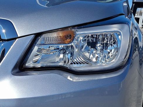 Used 2018 Subaru Forester 2.5i Premium image 10