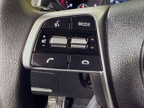 Used 2020 Kia Sorento LX image 14