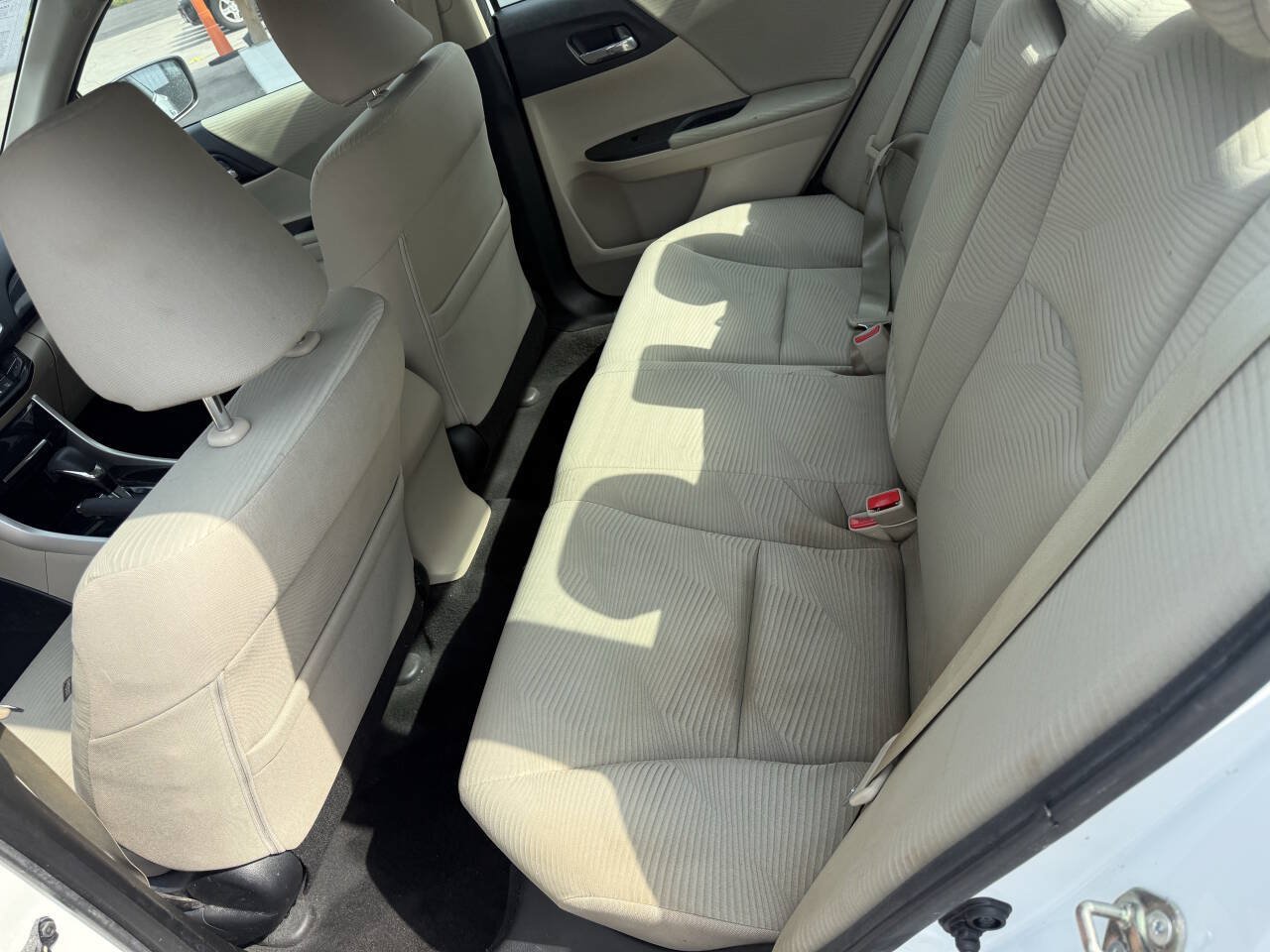 Used 2016 Honda Accord LX image 20
