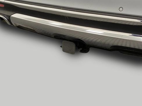 Certified 2025 Mercedes-Benz GLS 450 4MATIC image 4