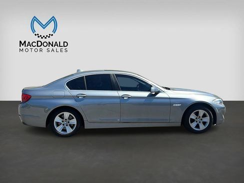 Used 2011 BMW 528i Sedan RWD image 7