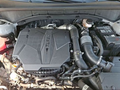 Certified 2025 Kia Sorento SX FWD image 29