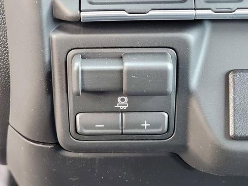 New 2026 GMC Sierra 2500 Pro w/ Convenience Package image 13