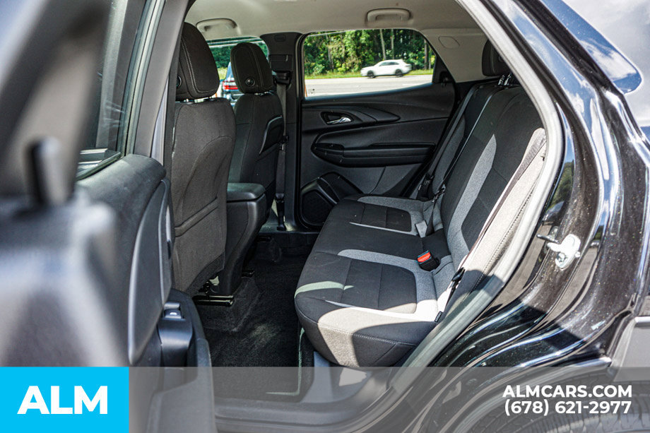 Used 2025 Chevrolet TrailBlazer LT FWD image 20
