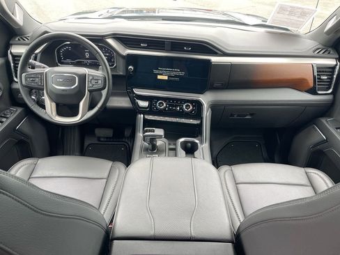 Used 2024 GMC Sierra 1500 Denali w/ Denali Reserve Package image 15