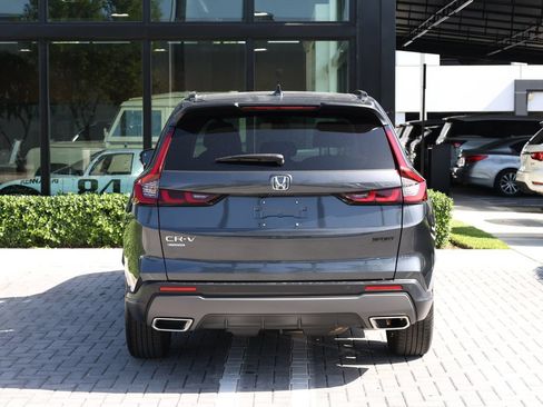 Used 2025 Honda CR-V Sport-L image 6